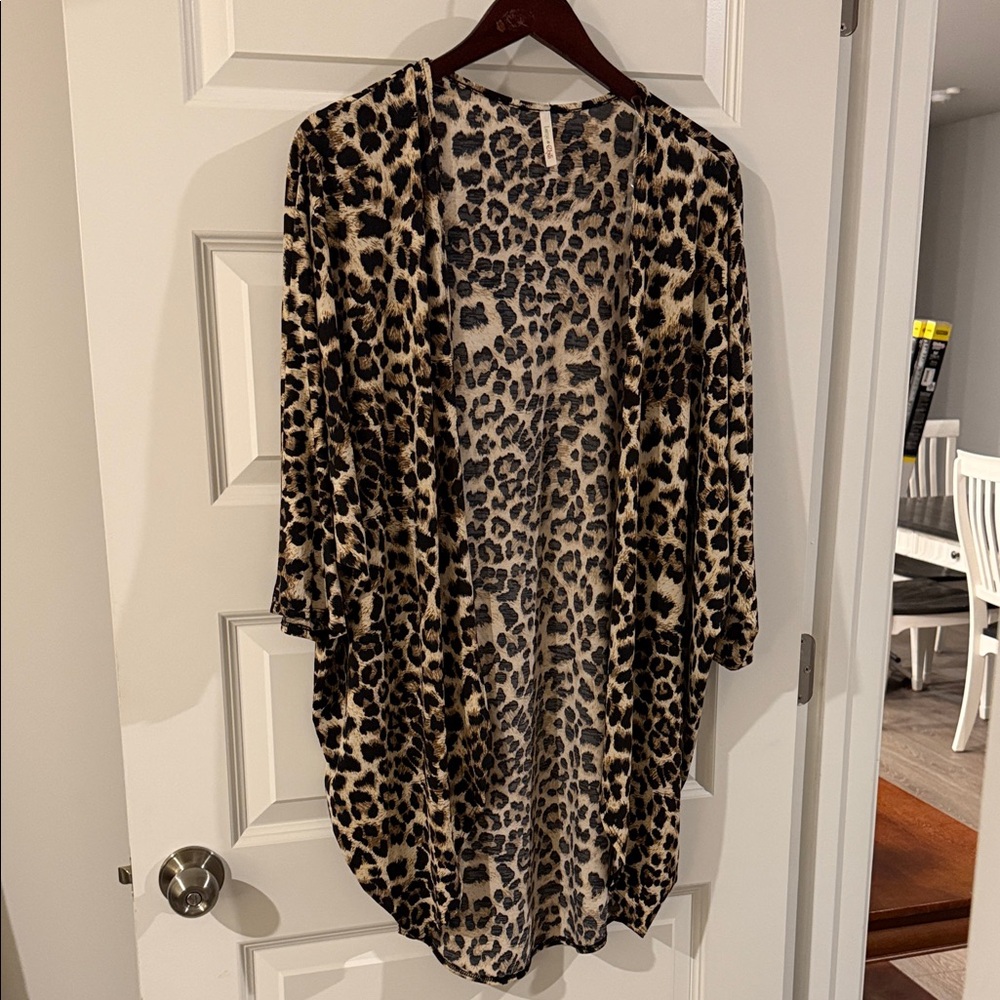 Leopard Print Open Front Stretchy Silky Cardigan Kimono